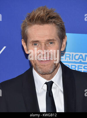 Palm Springs, Californie, USA. 2 Jan, 2018. Willem Dafoe arrive pour le Palm Springs International Film Festival Awards Gala au Palm Springs Convention Center. Credit : Lisa O'Connor/ZUMA/Alamy Fil Live News Banque D'Images