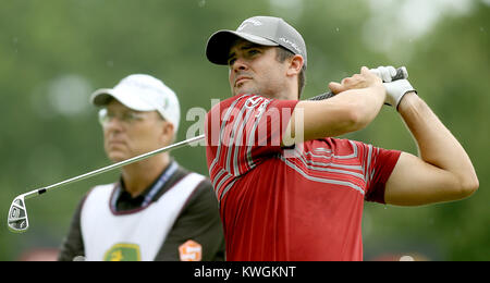 Oqasmieh, Iowa, États-Unis. 12 juillet, 2017. Wesley Bryan de AUGUSTA, GA., hits son coup de départ sur le septième trou, le mercredi 12 juillet 2017, au cours de la Classique John Deere au Pro-Am en TPC Deere Run Oqasmieh. Crédit : John Schultz/Quad-City Times/ZUMA/Alamy Fil Live News Banque D'Images