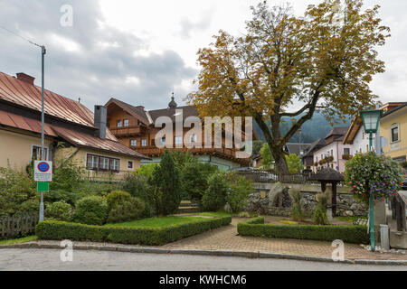Haus village center à Alpes autrichiennes. La Styrie, Autriche Banque D'Images