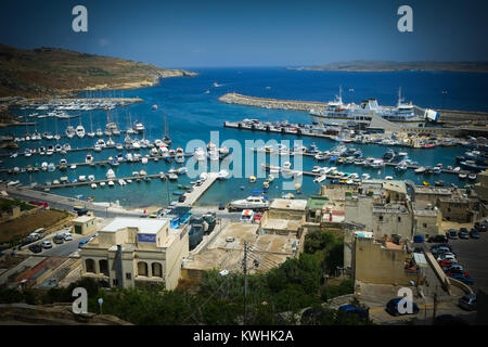 En arrivant dans le Port de Mgarr, Gozo Gozo Channel Company sur le ferry de Malte Banque D'Images