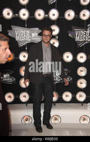 LOS ANGELES, CA - le 28 août : Seth Rogen arrive à la 2011 MTV Video Music Awards au Nokia Theatre L.A. Vivre le 28 août 2011 à Los Angeles, Californie. People : Seth Rogen Banque D'Images