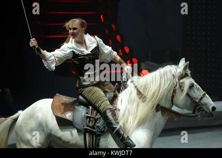 Saint-pétersbourg, Russie - 28 Décembre 2017 Cirque : cavaliers de l'Alexandrov-Serge dynastie en la première de the show Snow Queen par Grand Moscou continue Banque D'Images