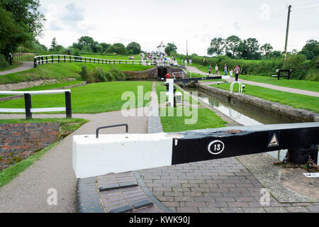 Foxton, Leicestershire, UK - 23 août 2012 : Foxton locks escalier de dix portes sur le canal grand union dans le Leicestershire Banque D'Images