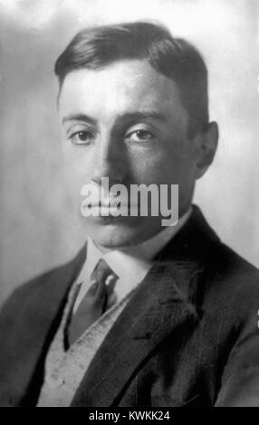 Portrait de Jan de Quay en 1940, un homme politique néerlandais qui a servi comme gouverneur du Brabant du Nord et plus tard comme premier ministre des pays-Bas. L'image le capture au début de sa carrière politique. Banque D'Images