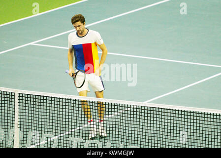 Pune, Inde. 3e janvier 2018. Gilles Simon de la France en action dans la deuxième série de concours à des célibataires au Maharashtra ouverte Tata Mahalunge Balewadi Tennis Stadium à Pune, en Inde. Credit : Karunesh Johri/Alamy Live News. Banque D'Images