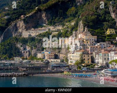 La baie d'Amalfi, Italie. Banque D'Images