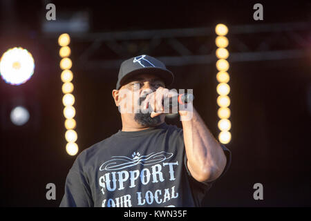 Le groupe de hip-hop américain Cypress Hill effectue un concert live à la British music festival Lovebox à Londres 2015. Ici Sen Dog rappeur est représenté sur scène. Royaume-uni, 17/07 2015. Banque D'Images