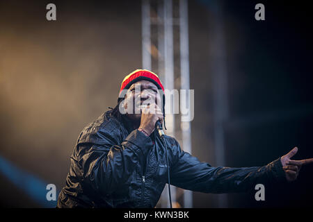 Le rappeur américain KRS-ONE en photo sur scène au Festival plein air allemand Splash Festival 2013. Allemagne 2013. Banque D'Images