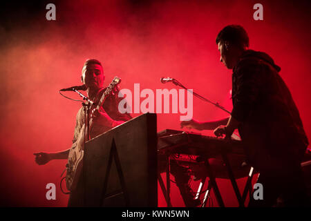 Le Danemark, Skanderborg - 11 août, 2017. Le chanteur, auteur-compositeur et musicien Alex Vargas effectue un concert live au cours de la fête de la musique SmukFest danoise en 2017. Banque D'Images