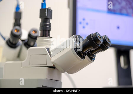 Arrière-plan scientifique microscope numérique professionnel Banque D'Images