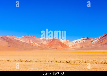 Désert de Salvador Dali, également connu sous le nom de Dali Valley est une vallée désertique extrêmement du sud-ouest de la bolivie Banque D'Images