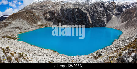 69 Laguna Lake est situé dans le parc national de Huascaran dans les Andes du Pérou. Banque D'Images