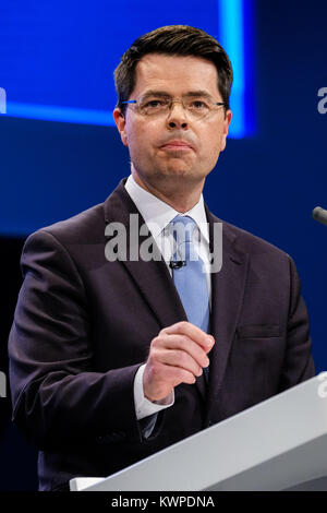 James Brokenshire traite de la conférence du parti conservateur à Manchester Central, Manchester, UK - Dimanche 1 octobre 2017. Le Très Honorable James Brokenshire, député, secrétaire d'Etat pour l'Irlande du Nord Banque D'Images