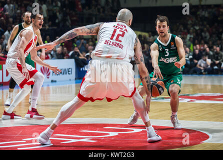 Belgrade, Serbie. 05 Jan, 2018. 5 janvier 2018, Aleksandar Nikolic Hall, Belgrade, Serbie ; Turkish Airlines Euroleague Basket-ball, stade Crvena Zvezda Zalgiris Kaunas contre Belgrade mts ; Garde Kevin Pangos de Zalgiris Kaunas passe le ballon Crédit : Nikola Krstic/Alamy Live News Banque D'Images