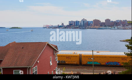 Avis de Dartmouth pour Halifax waterfront skyline et, en Nouvelle-Écosse, Canada Banque D'Images