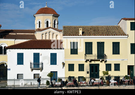 Maisons à l'architecture traditionnelle à Plaka, Athènes, Grèce Banque D'Images