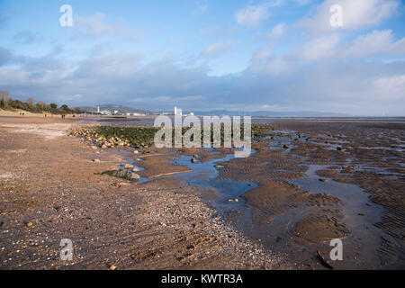 La Baie de Swansea, Pays de Galles du Sud sous un ciel d'après-midi d'hiver. Banque D'Images