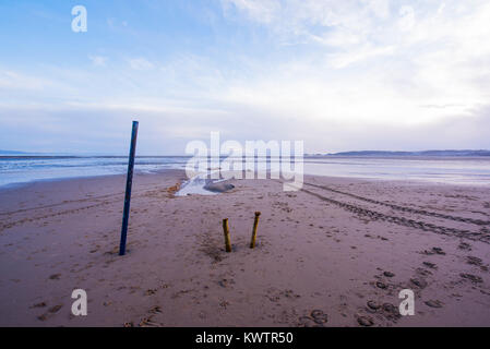 La Baie de Swansea, Pays de Galles du Sud sous un ciel d'après-midi d'hiver. Banque D'Images