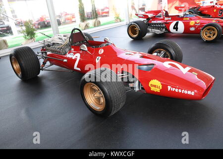 MUGELLO, IL, Octobre, 2017 : Vintage Ferrari F1 312 1967 de Lorenzo Bandini et Chris Amon au paddock de spectacle anniversaire Ferrari 1947-2017 dans le Mugello Banque D'Images