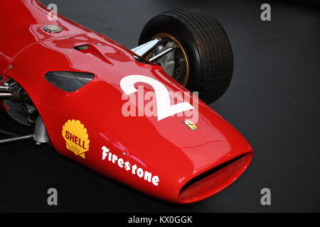 MUGELLO, IL, Octobre, 2017 : Vintage Ferrari F1 312 1967 de Lorenzo Bandini et Chris Amon au paddock de spectacle anniversaire Ferrari 1947-2017 dans le Mugello Banque D'Images