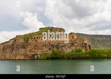 Forteresse connue sous le nom de Rumkale sur le fleuve de l'Euphrate, en Turquie, Halfeti. Banque D'Images