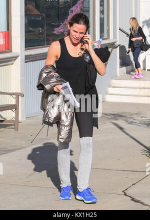 Los Angeles, USA. 05 Jan, 2018. Jennifer Garner quitte son entraînement dans la région de Los Angeles. 05 janvier, 2018 Crédit : Gtres información más Comuniación sur ligne, S.L./Alamy Live News Banque D'Images