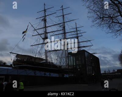 Greenwich, London, UK. 6 janvier, 2018. Météo France : un froid mais agréable journée à Greenwhich avec périodes ensoleillées après quelques brouillards matinaux. Credit : James Bell/Alamy Live News Banque D'Images