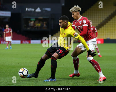 L'Etienne Capoue et Watford Bristol City's Lloyd Kelly en action au cours de la FA Cup, troisième tour match à Vicarage Road, Watford. Banque D'Images