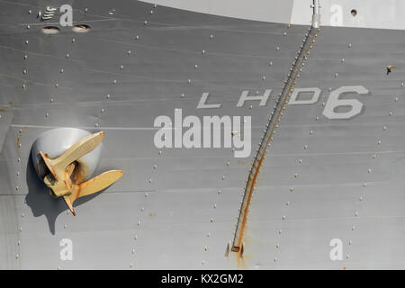 USS Bonhomme Richard (LHD-6) Wasp-classe d'assaut amphibie de la marine des États-Unis. Banque D'Images