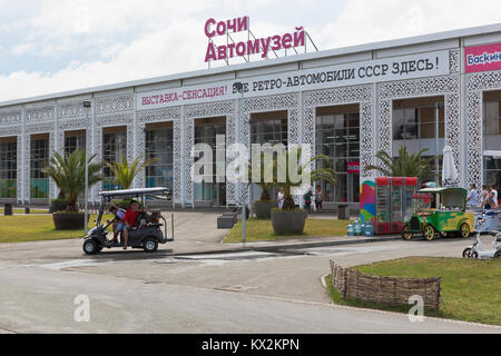 Adler, région de Krasnodar, Russie - 8 juillet 2016 : Avtomuzey dans le Parc olympique de Sotchi Banque D'Images