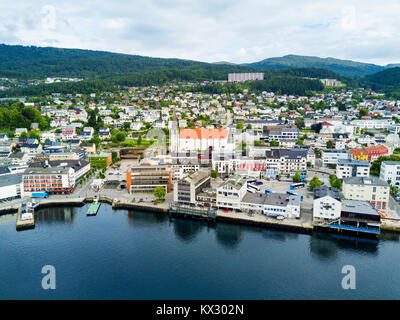 Vue panoramique aérienne de Molde. Molde est une ville et municipalité dans Romsdal, la Norvège. Banque D'Images