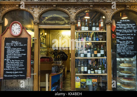 Café et boutique de chocolat, Passage des Panoramas, Paris, France Banque D'Images