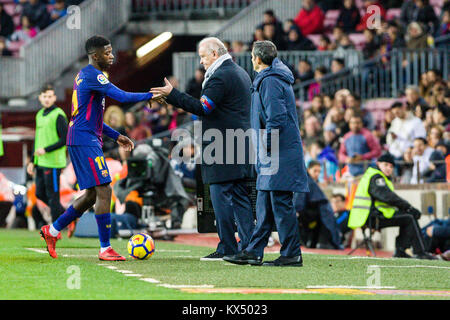 Barcelone, Espagne. 07Th Jan, 2018. Le FC Barcelone l'avant Ousmane Dembele (11) pendant le match entre le FC Barcelone contre Levante UD, pour le cycle 18 de la Liga Santander, joué au Camp Nou le 7 janvier 2018 à Barcelone, Espagne. (Crédit : GTO/Urbanandsport/Gtres Online) Credit : Gtres información más Comuniación sur ligne, S.L./Alamy Live News Banque D'Images