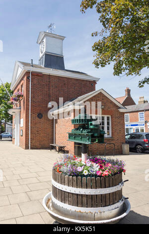 La Maison du marché de l'Horloge, Place du marché, Potton, Bedfordshire, England, United Kingdom Banque D'Images