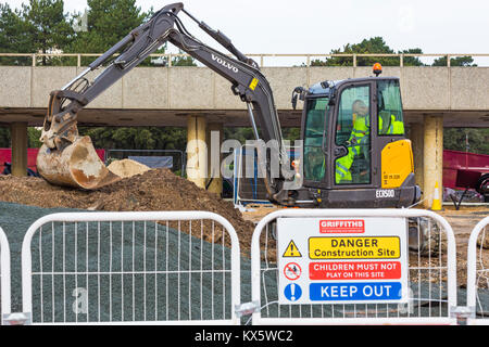 Rénovation et travaux de resurfaçage au quai Approche, Bournemouth, Dorset UK en Janvier Banque D'Images