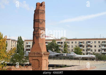 Rangée d'avions militaires russes près de Stalingradskaya panorama, Volgograd Banque D'Images