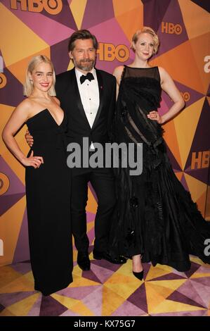 Emilia Clarke, Gwendoline Christie, Nikolaj Coster-Waldau aux arrivées de HBO's Golden Globe Awards Après-party, vers 55, Los Angeles, CA 7 janvier 2018. Photo par : Elizabeth Goodenough/Everett Collection Banque D'Images