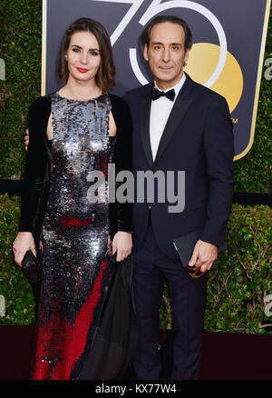 Los Angeles, USA. 07Th Jan, 2018. Alexandre Desplat - musicien et compositeur femme pose dans la salle de presse au cours de la 75e Assemblée Golden Globe Awards au Beverly Hilton Hotel le 7 janvier 2017 à Beverly Hills, Californie Crédit : Tsuni/USA/Alamy Live News Banque D'Images