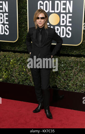 Singer Yoshiki assiste à la 75e Assemblée Golden Globe Awards, Golden Globes, à l'hôtel Beverly Hilton à Beverly Hills, Los Angeles, USA, le 07 janvier 2018. Photo : Hubert Boesl/dpa Banque D'Images