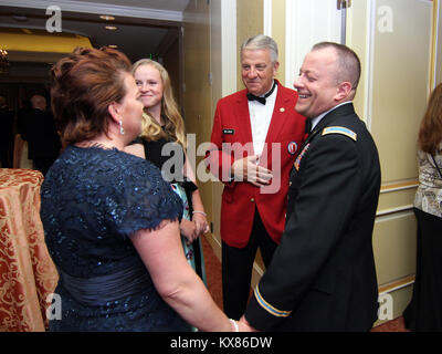 Les corps des colonels honoraires de l'Utah héberge 2016 Minuteman Bronze Awards au Little America, Salt Lake City le 16 juin. L'événement rend hommage et civique des dirigeants locaux et des philanthropes pour leurs contributions et leur dévouement à leurs communautés. Banque D'Images