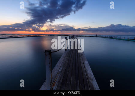 Narrabeen extérieure au lever du soleil, NSW, Australie Banque D'Images