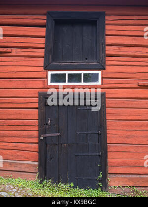Dans les anciennes granges ville de Porvoo en Finlande. Banque D'Images