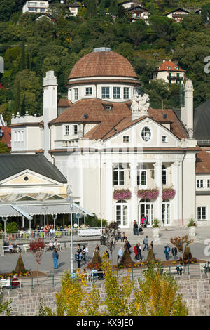 Italien, Südtirol, Meran, Kurhaus an der Passerpromenade Banque D'Images