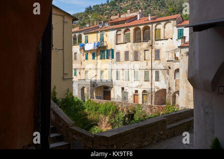 Dolcedo, Ligurie, Italie, ville très pittoresque, médical Banque D'Images