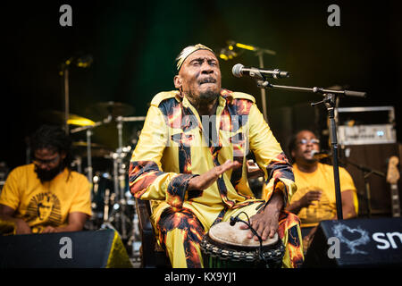 Le légendaire chanteur de reggae, musiciens et compositeur Jimmy Cliff effectue au Danish Music Festival Festival 2014 Skanderborg / Smukfest. Le Danemark, 09/08 2014. Banque D'Images