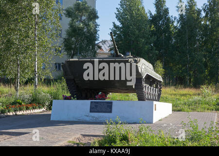 Belozersk, Vologda Region, Russie - le 10 août 2015 : Monument aux soldats-internationalistes dans la ville de Belozersk Vologda Region Banque D'Images