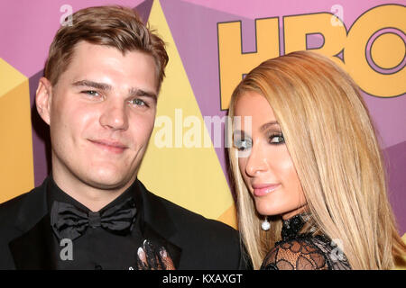 Chris Zylka et Paris Hilton assister à la partie Post HBO Golden Globe 2018 à l'hôtel Beverly Hilton le 7 janvier 2018 à Beverly Hills, Californie. Banque D'Images