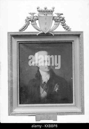 L'image montre l'église Sankt Jacobs en Suède, mettant en évidence l'architecture historique, la tour de l'église et le cimetière environnant. Banque D'Images