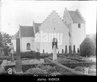 L'église Sankt Laurentius de Skivarp, en Suède, est une église historique incluse dans les archives du patrimoine culturel pour sa valeur architecturale. Banque D'Images