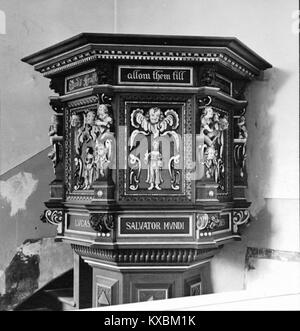 L'église de Skummeslövs, située dans la municipalité de Laholm, dans le comté de Halland, en Suède, est une église blanchie à la chaux du XIXe siècle construite dans un style néoclassique et servant la paroisse locale. Banque D'Images